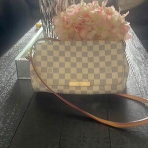 Authentic Louis Vuitton favorite mm damier azur